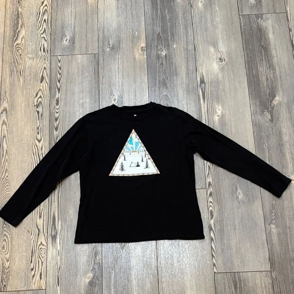 BP. Black Long Sleeve Triangle Sunrise Camping Graphic